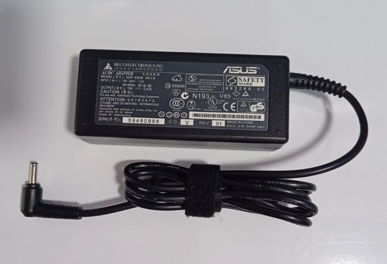 آداپتور لپ تاپ asus aut put 19w-3/42a