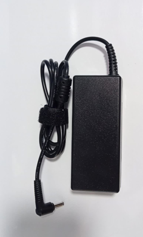 آداپتور لپ تاپ asus aut put 19w-3/42a